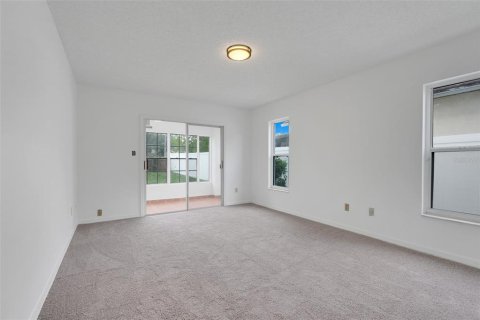 House in Orlando, Florida 4 bedrooms, 182.92 sq.m. № 1724767 - photo 18