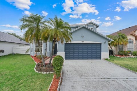 House in Orlando, Florida 4 bedrooms, 182.92 sq.m. № 1724767 - photo 1