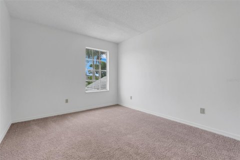 House in Orlando, Florida 4 bedrooms, 182.92 sq.m. № 1724767 - photo 29