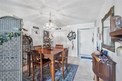 Copropriété à vendre à Aventura, Floride: 1 chambre, 92.34 m2 № 2064049 - photo 6
