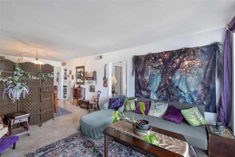 Copropriété à vendre à Aventura, Floride: 1 chambre, 92.34 m2 № 2064049 - photo 2