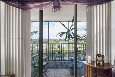 Copropriété à vendre à Aventura, Floride: 1 chambre, 92.34 m2 № 2064049 - photo 9