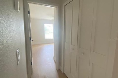 Casa en venta en Orange City, Florida, 3 dormitorios, 151.71 m2 № 2166320 - foto 6