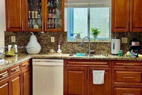 Купить виллу или дом в Майами, Флорида 3 спальни, 146.97м2, № 2006991 - фото 4