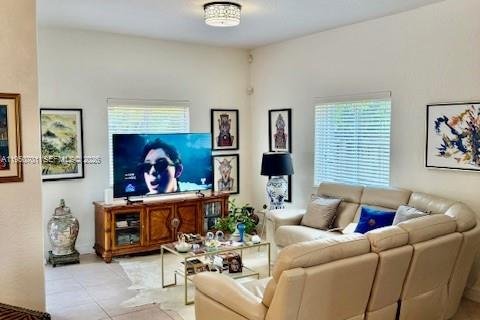 Купить виллу или дом в Майами, Флорида 3 спальни, 146.97м2, № 2006991 - фото 7