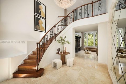 Villa ou maison à vendre à Palmetto Bay, Floride: 5 chambres, 356.65 m2 № 2407547 - photo 6
