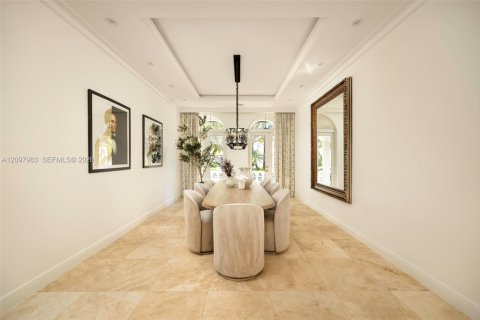 Villa ou maison à vendre à Palmetto Bay, Floride: 5 chambres, 356.65 m2 № 2407547 - photo 12