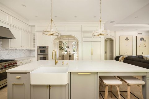 Villa ou maison à vendre à Palmetto Bay, Floride: 5 chambres, 356.65 m2 № 2407547 - photo 15