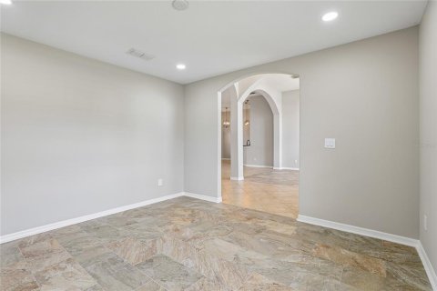 House in Kissimmee, Florida 4 bedrooms, 226.22 sq.m. № 2094366 - photo 14
