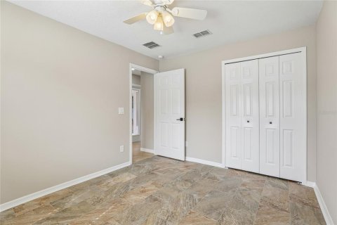 House in Kissimmee, Florida 4 bedrooms, 226.22 sq.m. № 2094366 - photo 24