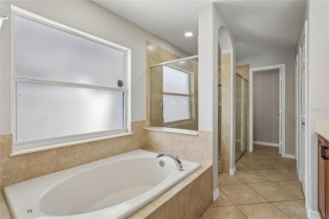 House in Kissimmee, Florida 4 bedrooms, 226.22 sq.m. № 2094366 - photo 30