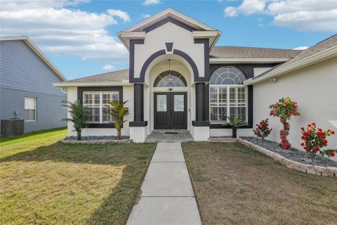 House in Kissimmee, Florida 4 bedrooms, 226.22 sq.m. № 2094366 - photo 5