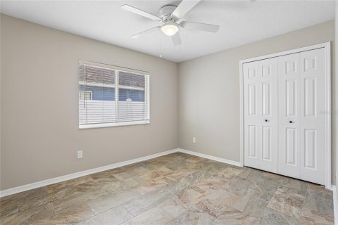 House in Kissimmee, Florida 4 bedrooms, 226.22 sq.m. № 2094366 - photo 25