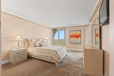Copropriété à vendre à Hollywood, Floride: 2 chambres, 113.15 m2 № 2186172 - photo 19