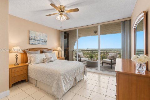 Copropriété à vendre à Hollywood, Floride: 2 chambres, 113.15 m2 № 2186172 - photo 27