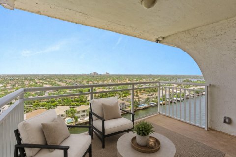 Copropriété à vendre à Hollywood, Floride: 2 chambres, 113.15 m2 № 2186172 - photo 10