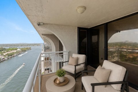 Condo à Hollywood, Floride, 2 chambres № 2186172