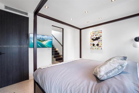 Купить таунхаус в Майами-Бич, Флорида 4 спальни, 200.95м2, № 1939158 - фото 13