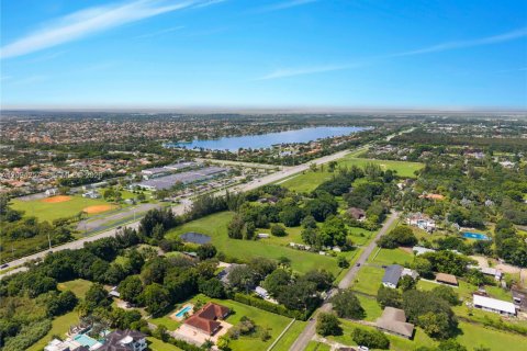 Land in Southwest Ranches, Florida № 2392088 - photo 10
