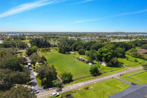 Land in Southwest Ranches, Florida № 2392088 - photo 19