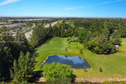 Land in Southwest Ranches, Florida № 2392088 - photo 18