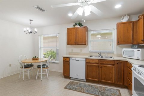 House in Lake Wales, Florida 3 bedrooms, 132.76 sq.m. № 1803372 - photo 11
