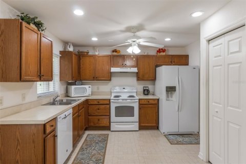 House in Lake Wales, Florida 3 bedrooms, 132.76 sq.m. № 1803372 - photo 9