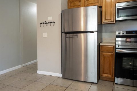 Casa en venta en Largo, Florida, 3 dormitorios, 83.61 m2 № 2112748 - foto 4