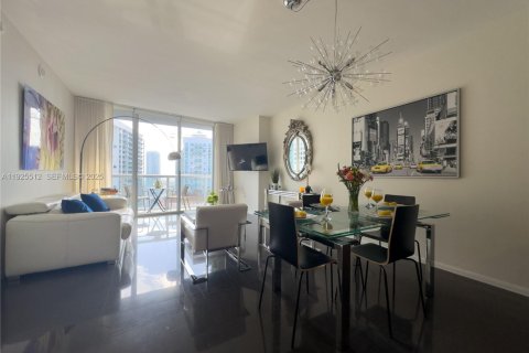 Купить кондоминиум в Майами, Флорида 1 спальня, 78.22м2, № 2037876 - фото 3