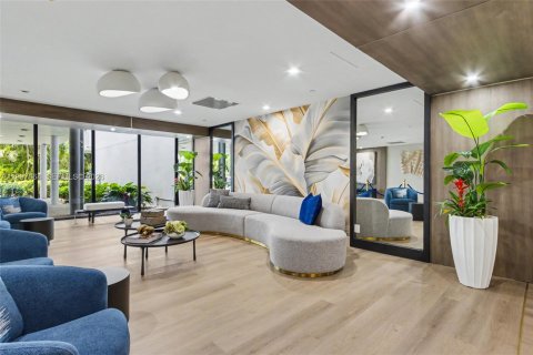 Condo in Hollywood, Florida, 1 bedroom  № 2063277 - photo 25