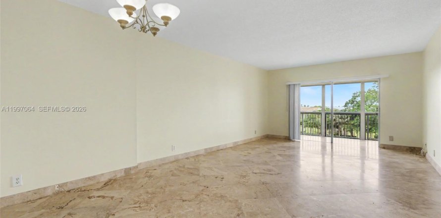 Condo in Hollywood, Florida, 1 bedroom  № 2063277