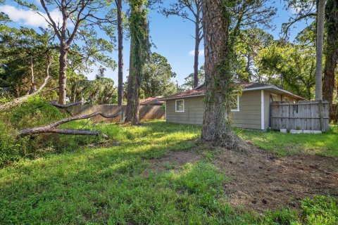 House in New Port Richey, Florida 3 bedrooms, 109.25 sq.m. № 1909235 - photo 6