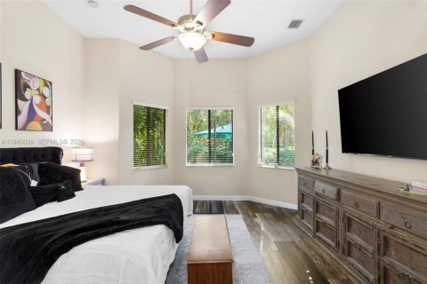 Casa en venta en Cutler Bay, Florida, 4 dormitorios, 252.97 m2 № 1999709 - foto 21