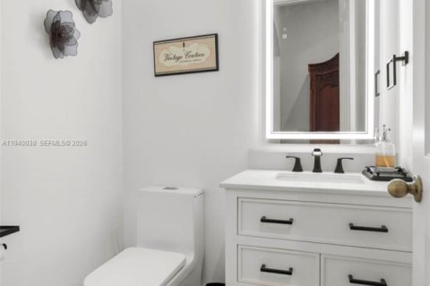 Casa en venta en Cutler Bay, Florida, 4 dormitorios, 252.97 m2 № 1999709 - foto 25