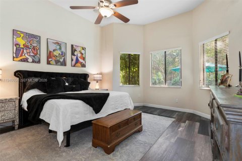 Casa en venta en Cutler Bay, Florida, 4 dormitorios, 252.97 m2 № 1999709 - foto 19