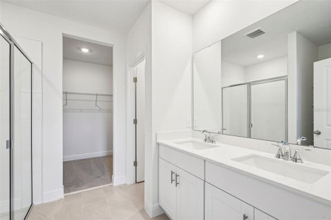 Casa en venta en Lady Lake, Florida, 4 dormitorios, 170.94 m2 № 2120017 - foto 26