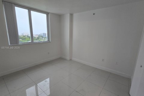 Condo in Miami, Florida, 1 bedroom  № 1997004 - photo 6