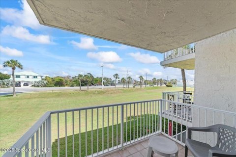 Condominio en venta en Indialantic, Florida, 2 dormitorios, 136.1 m2 № 2094033 - foto 17