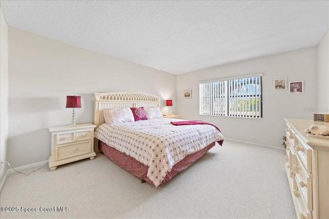Condominio en venta en Indialantic, Florida, 2 dormitorios, 136.1 m2 № 2094033 - foto 18