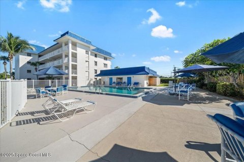 Condominio en venta en Indialantic, Florida, 2 dormitorios, 136.1 m2 № 2094033 - foto 2