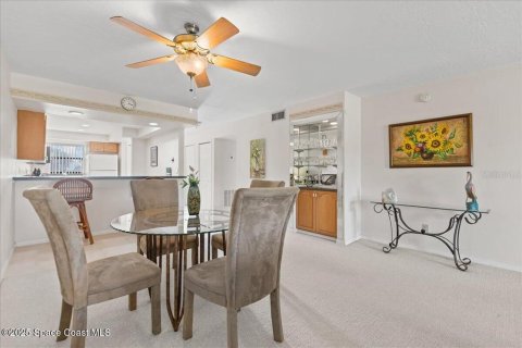 Condominio en venta en Indialantic, Florida, 2 dormitorios, 136.1 m2 № 2094033 - foto 10