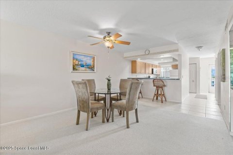 Condominio en venta en Indialantic, Florida, 2 dormitorios, 136.1 m2 № 2094033 - foto 9