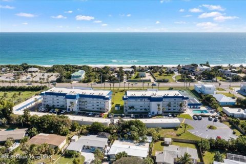 Condominio en venta en Indialantic, Florida, 2 dormitorios, 136.1 m2 № 2094033 - foto 29