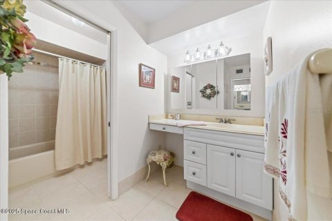 Condominio en venta en Indialantic, Florida, 2 dormitorios, 136.1 m2 № 2094033 - foto 20
