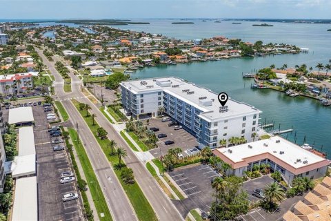 Condominio en alquiler en Clearwater, Florida, 3 dormitorios, 159.33 m2 № 1732547 - foto 5
