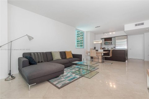 Купить кондоминиум в Майами, Флорида 2 спальни, 111.48м2, № 1474332 - фото 2