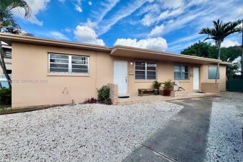 Коммерческая недвижимость в Хайалиа, Флорида 132.39м2 № 2002402