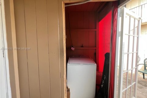 Купить коммерческую недвижимость в Хайалиа, Флорида 132.39м2, № 2002402 - фото 12