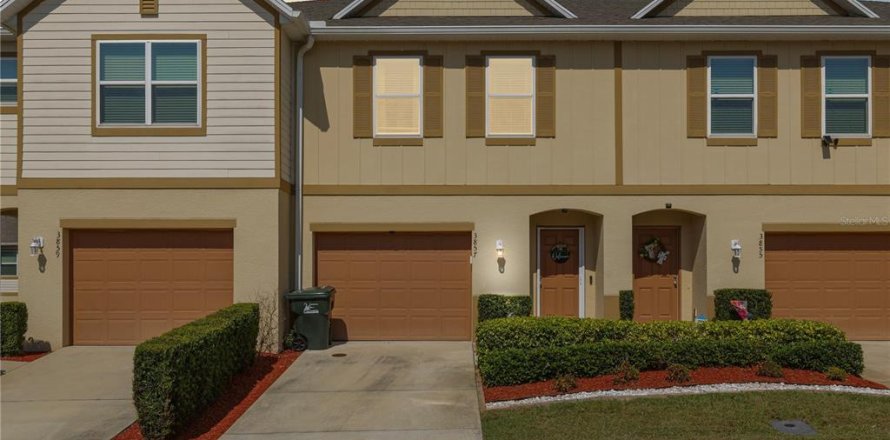 Townhouse in Lakeland, Florida 3 bedrooms, 151.71 sq.m. № 1650749