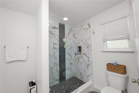 Townhouse in Lakeland, Florida 3 bedrooms, 151.71 sq.m. № 1650749 - photo 15